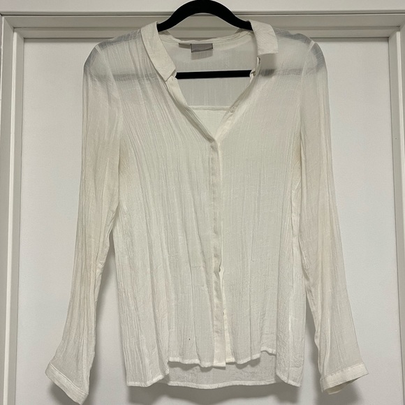 Vero Moda top with ruffle back - Picture 2 of 3